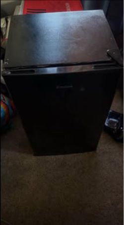 Mini fridge