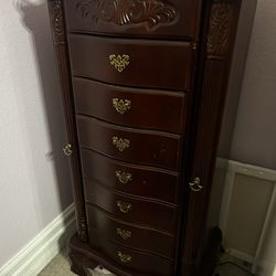 Wooden tall jewelry box