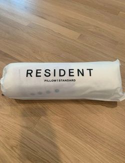 Resident Pillow Standard (New)