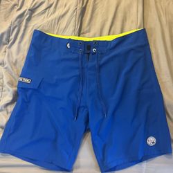 HIC surfing Trunks Size 38