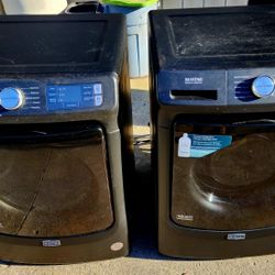 Maytag Washer And Dryer 