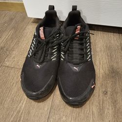 PUMA Women's Voltaic Evo US size 10