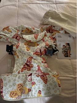 Tushbaby Carrier