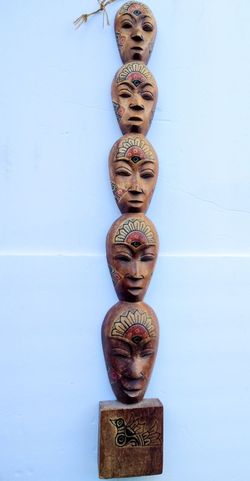 VTG Indonesian  MCM/ Totem Mask ( Hand Carved In Oak Wood)
