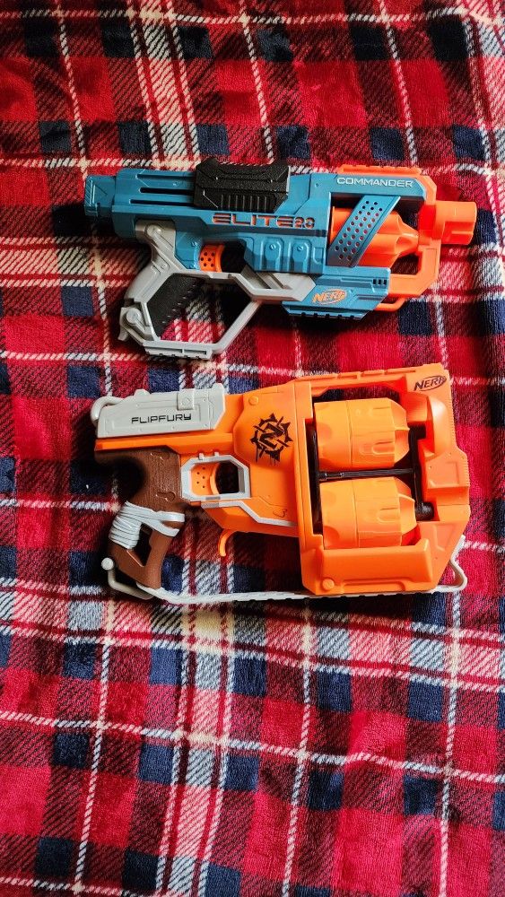 Nerf Elite 2.0 Commander & Flipfury