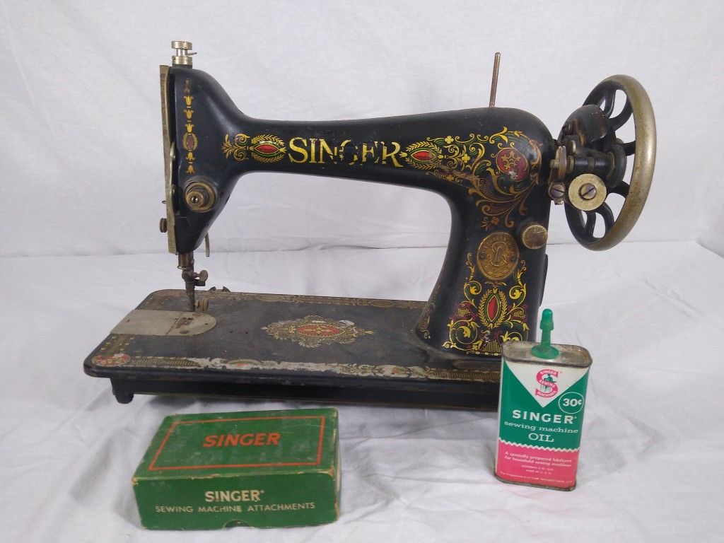 Antique 1910 Singer Sewing Machine G Series G0469742