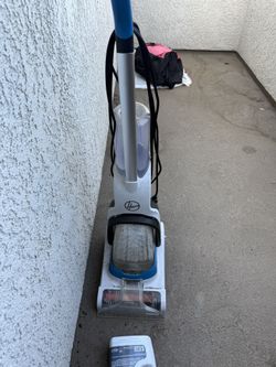 Hoover Cleaning Carpet Vacuum