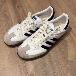 Women’s Size 6 Adidas Sambas