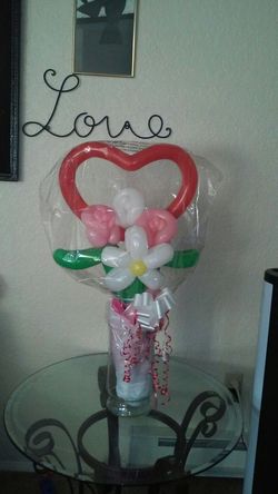 Twist balloon bouquets