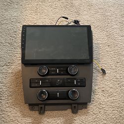 Mustang Radio 