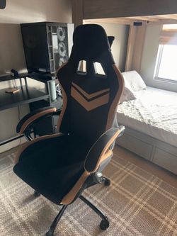 Gaming chair