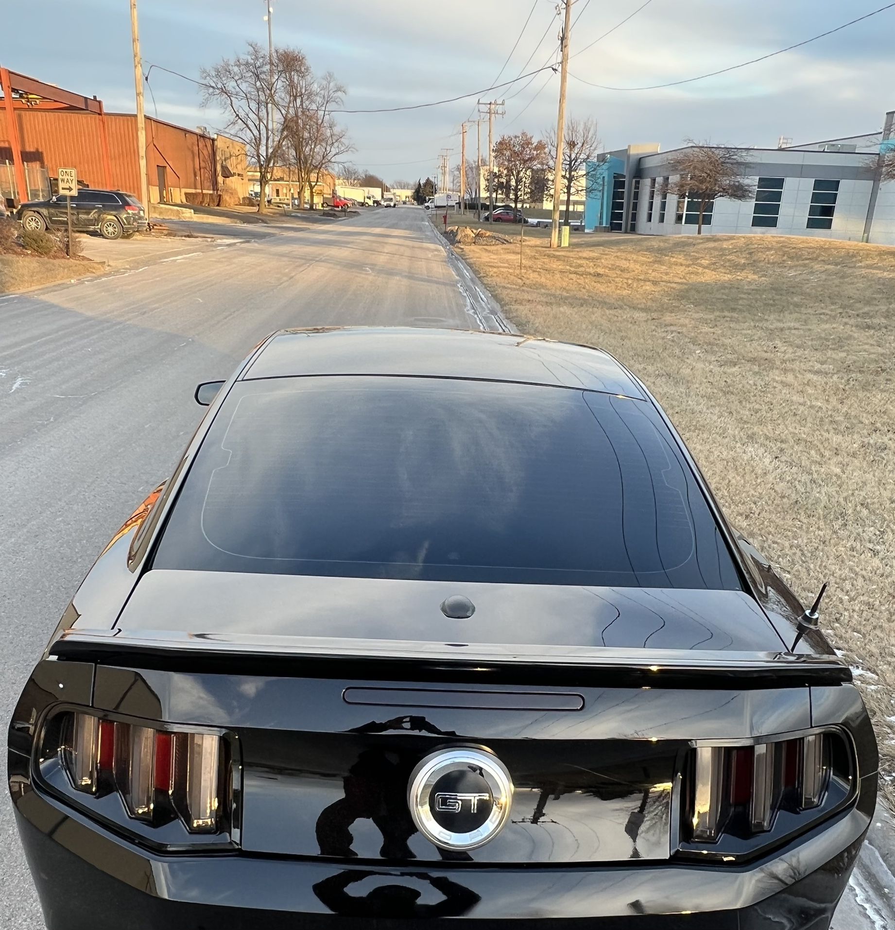 RAXIOM 2010-12 FORD MUSTANG VECTOR V2 LED TAIL LIGHTS- BLACK (SMOKED LENS)