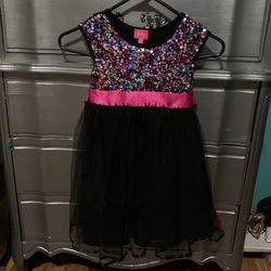Girls size 6 Dress
