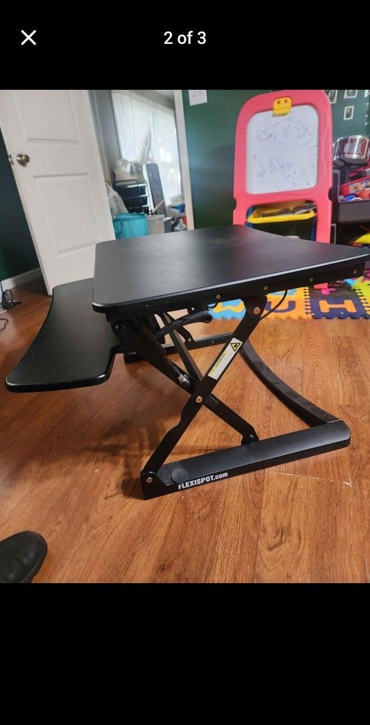 Flexispot Standing Desk