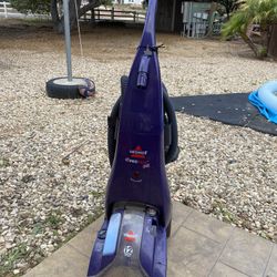Bissel Shampooer With Attachments