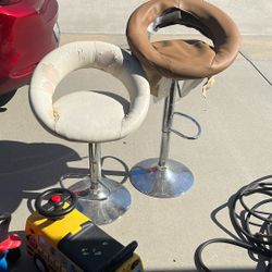 *Project * 3 Swivel Bar Chairs 