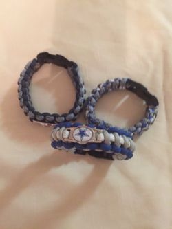 Dallas Cowboys paracord bracelet.......
