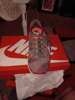 Nike Lunarglide 5 EXT (SIZE 11)
