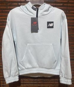 New Balance Light Blue Hoodie - Size M 10/12 ❄️