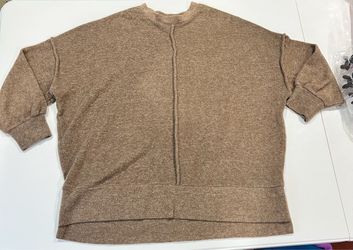 Zenana • Oversized Soft Hacci Sweater in Mocha • Size S/M • UGC