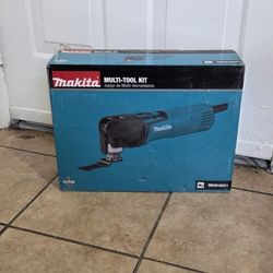 MAKITA 120 VT MULTI TOOL VARIABLE SPEEDS 