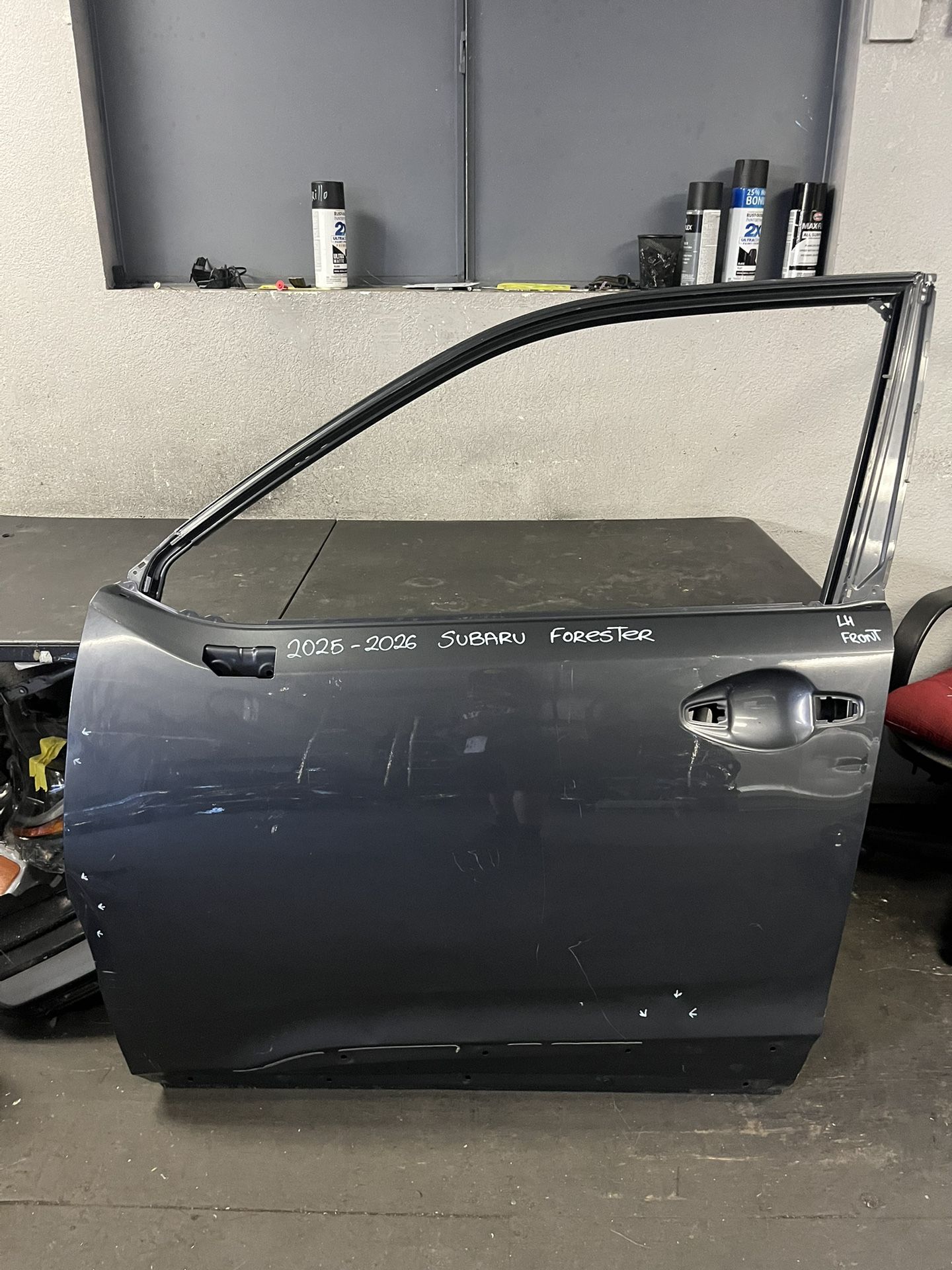 2025-2026 SUBARU FORESTER LEFT FRONT DOOR OEM USED