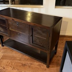 Credenza