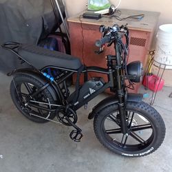 E-MOPED R002