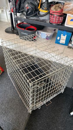 Dog cage medium