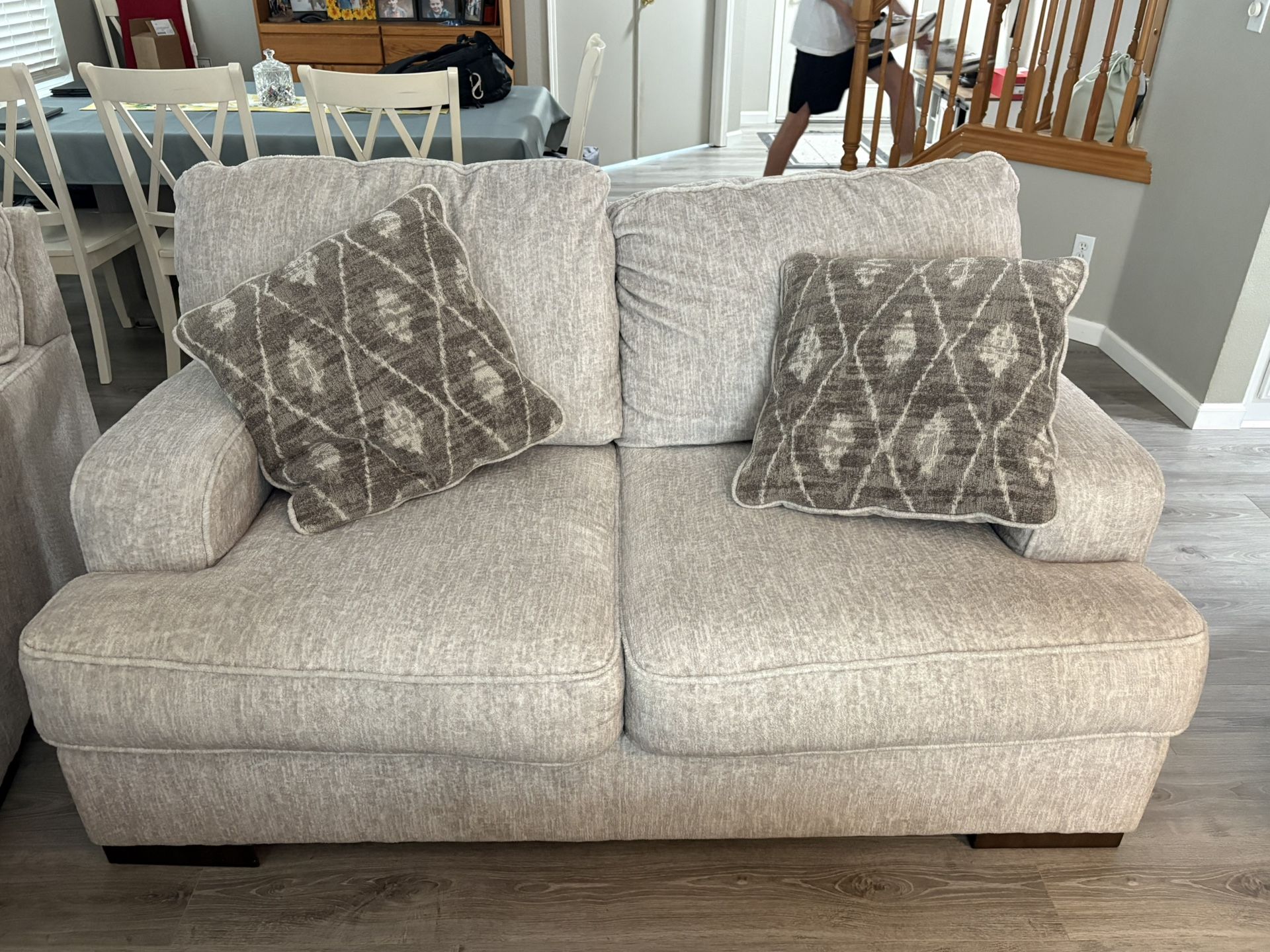 Ashley Oversized Chair/ottoman & Loveseat