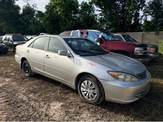 2003 TOYOTA CAMRY IN FOR PARTS!