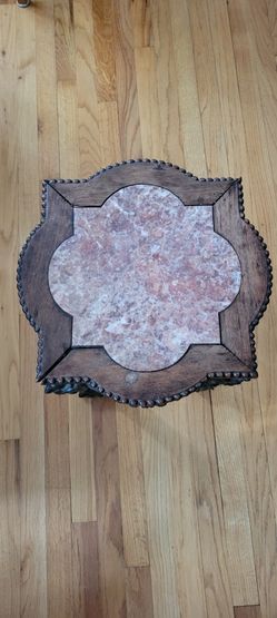 Beautiful Vintage Table (H 18'×L 15'5") marble desktop