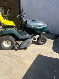 Craftsman lawnmower tractor