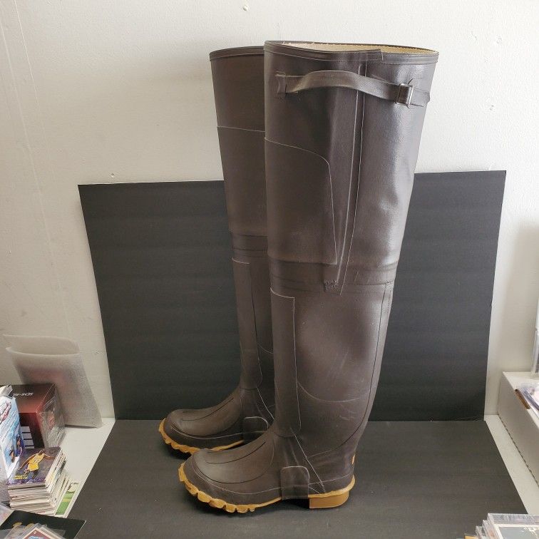 Cabela's Hip Waders Boots Fishing/Hunting Men's Sz 9, 33 Inches Tall Made In USA NEW.