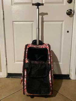 Pet carrier