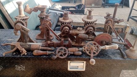 Vintage Ford model t and model a car jacks and other vintagetools.