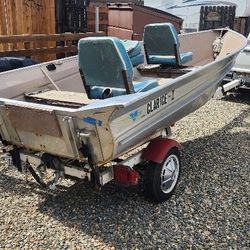 1977 12' Valco Aluminum Fishing Boat