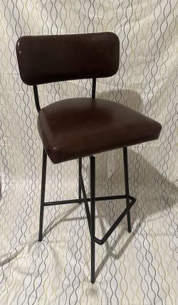 Maison Swivel Stool