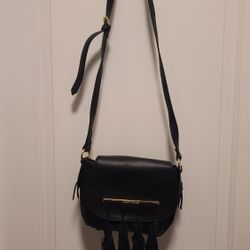 Steve Madden black tasseled crossbody bag, collectable retro handbag with tassels