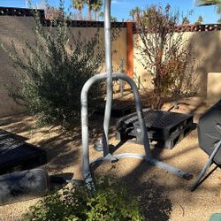 Everlast punching bag stand