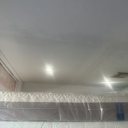 King Queen Size Tempurpedic ProAdapt,  ProBreeze,  LuxeBreeze Mattress  Pro Breeze /Luxe Adapt /Pro Adapt /Adapt /cloud /Tempur pedic contour Supreme 