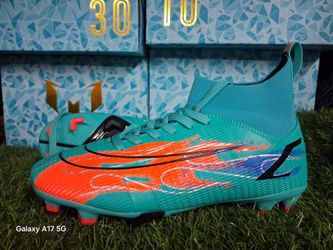 Soccer cleats us size 8