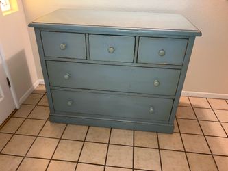 5-Drawer Aqua Dresser with Distressed Wood Look