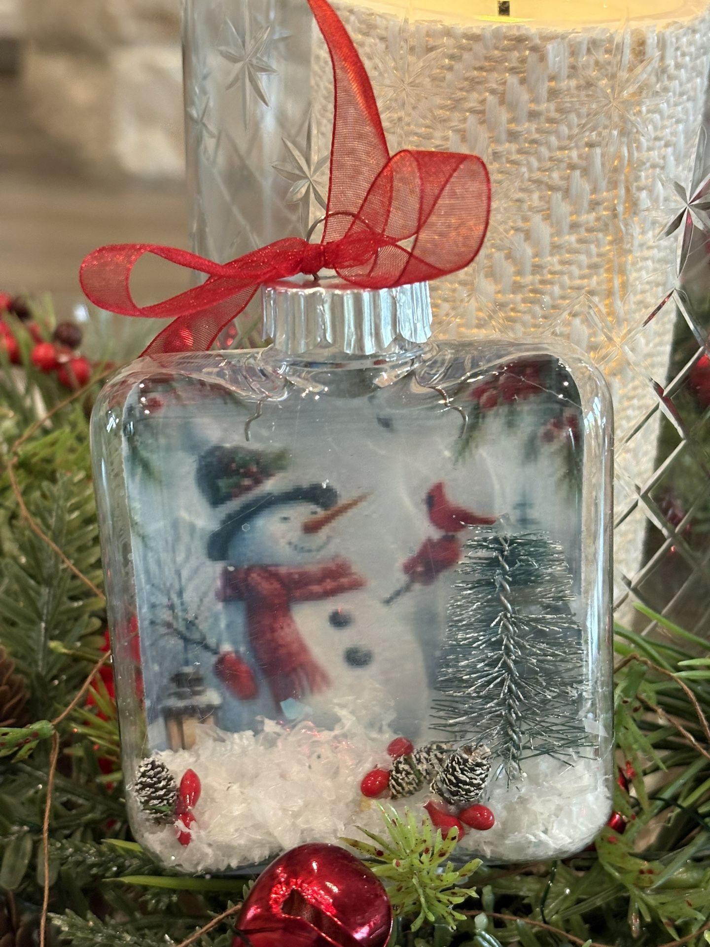 Christmas Vintage Snowman Picture Ornament With Mini Tree And Faux Snow