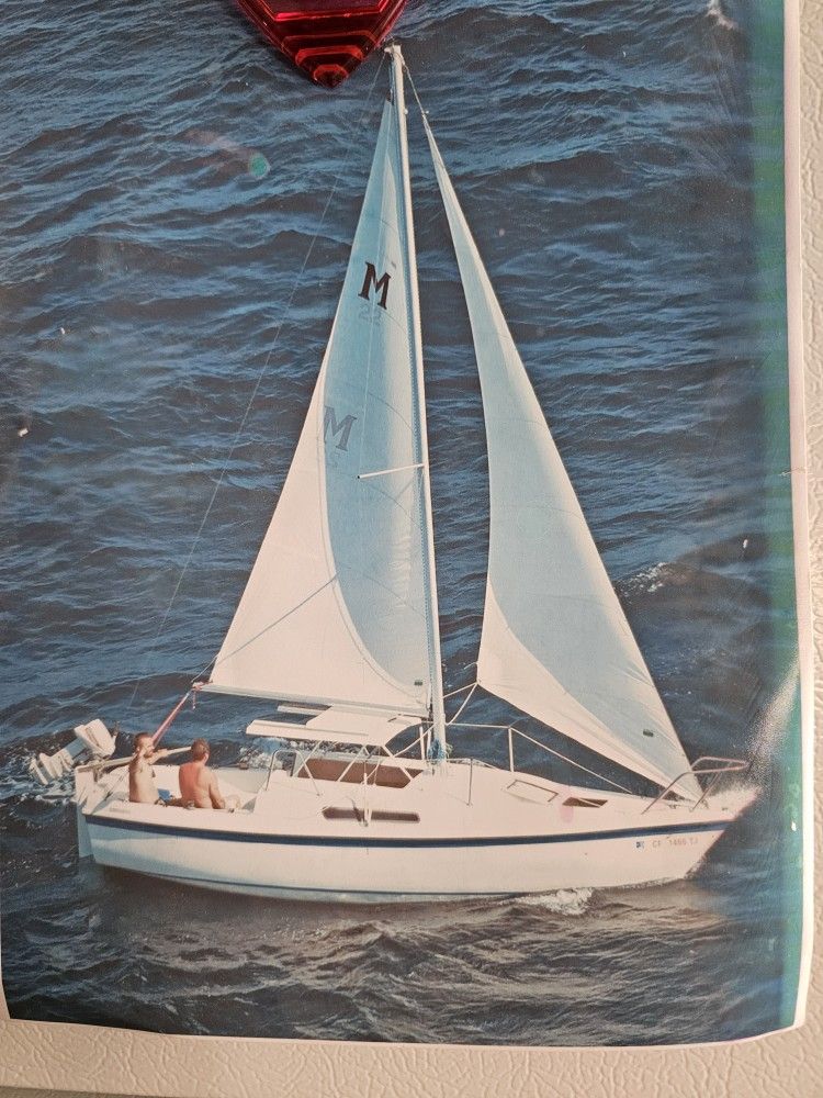 1984 MacGregor 22'