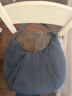 Lululemon Shoulder bag