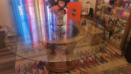 Round Glass Top Dining Table