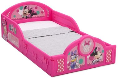 Minnie Mouse Sleep And Play Toddler Bed