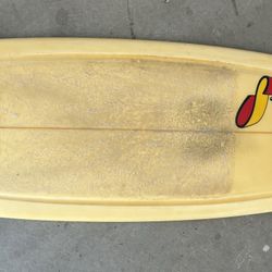 Stretch Quad Surfboard 5’10” x 18.75” x 2.3” Bat Tail