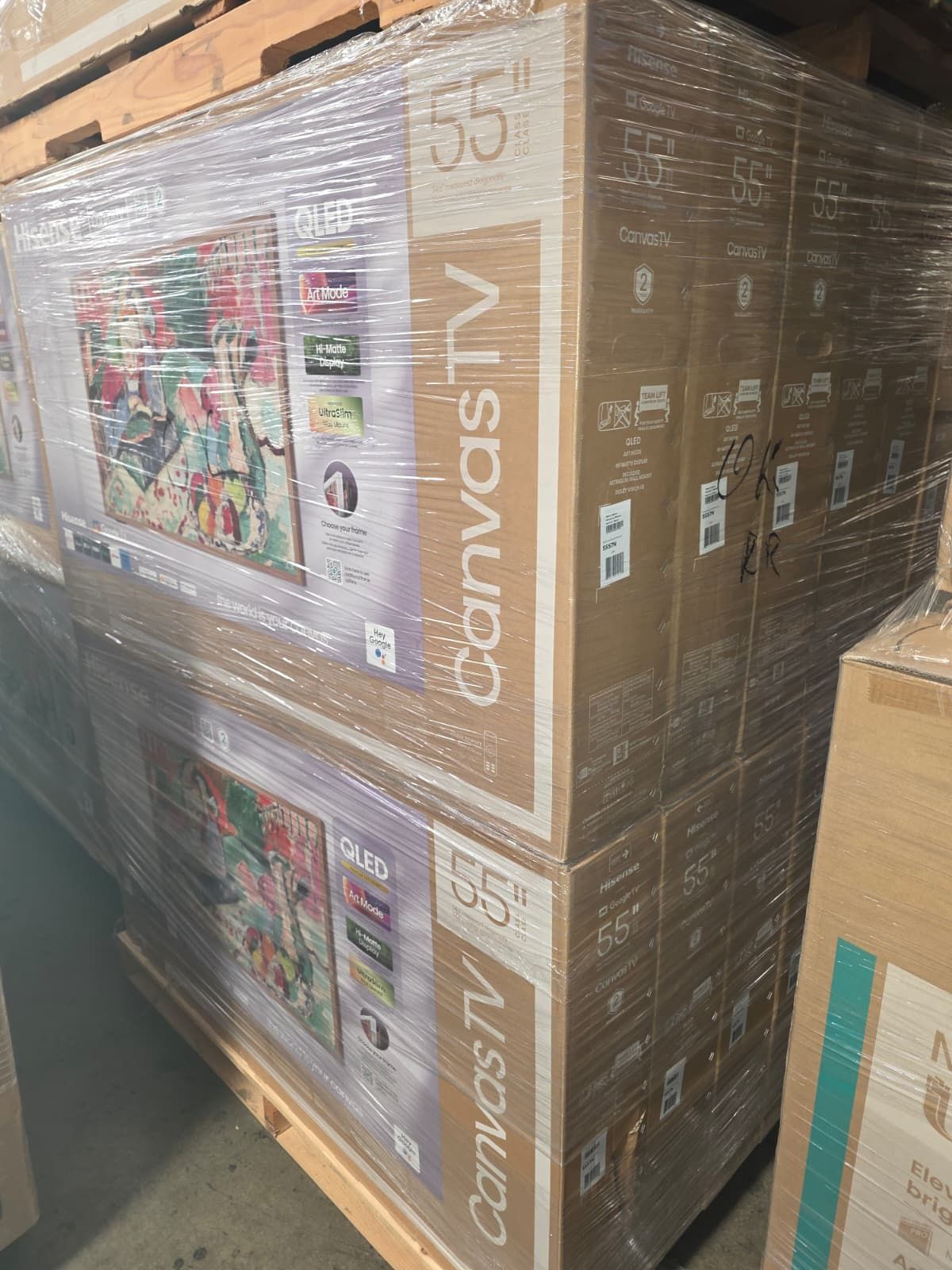 Hisense 55 inch Canvas QLED 4K TV Brand New 55S7N.